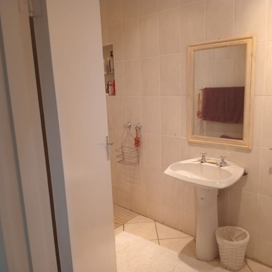 4 Bedroom Property for Sale in Nahoon Eastern Cape